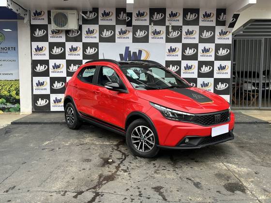 FIAT ARGO 1.3 FIREFLY FLEX TREKKING CVT FIAT ARGO 1.3 FIREFLY FLEX TREKKING CVT